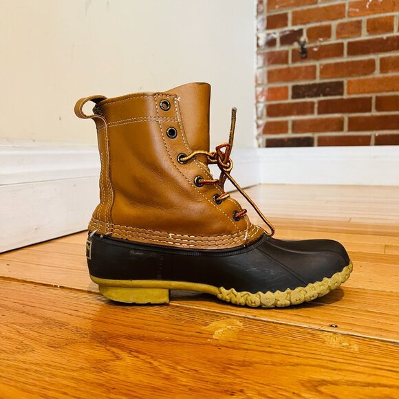 LL Bean Hunting Duck 7” Boots Women’s Size 6 M Brown 6 Eye Boots - Picture 2 of 16
